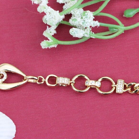 "Sparkling Rose Gold Bracelet with Elegant Round & Chain Link Detail, XPBL0909 - Picture 3 of 13